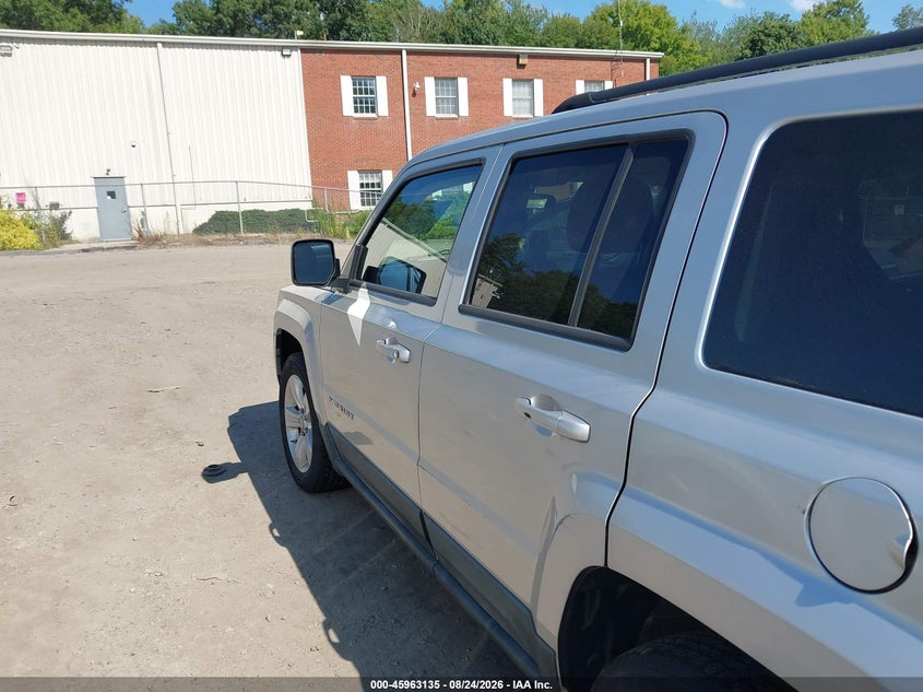 2011 JEEP PATRIOT auction photo 6