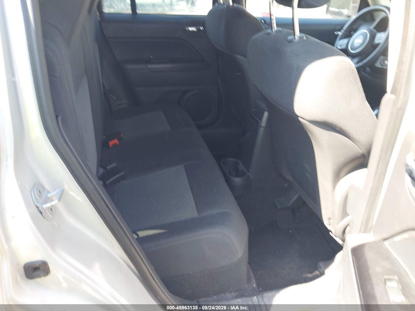 2011 JEEP PATRIOT auction photo 8