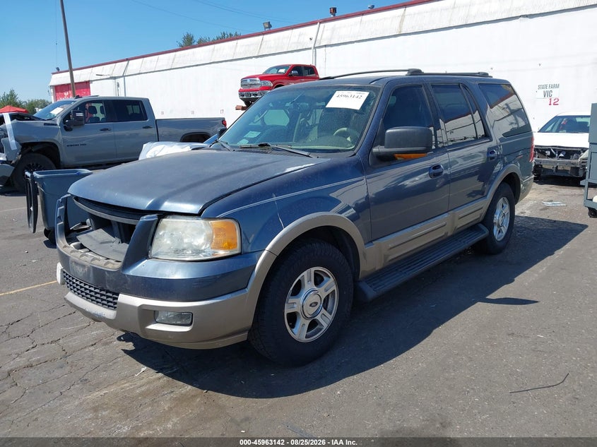 2003 Ford Expedition, Front & Rear, IAAI, VIN 1FMFU18LX3LA37591 — photo 2