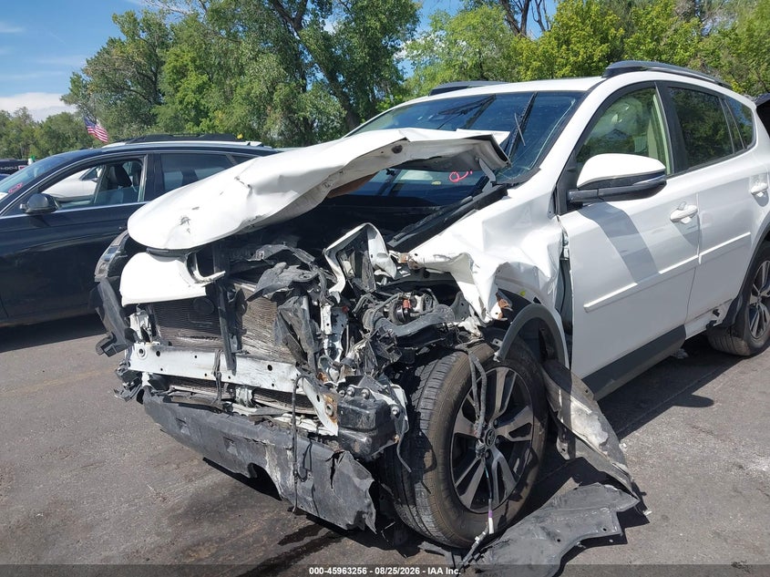 2018 TOYOTA RAV4 auction photo 6
