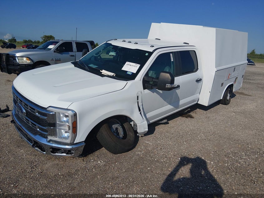 2024 Ford F350, Ходова, IAAI, VIN 1FD8W3HN4REF29269 — фото 2