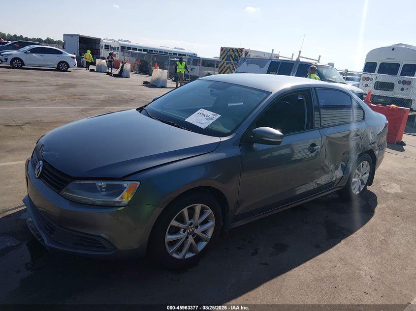 Photo 2 - VOLKSWAGEN JETTA