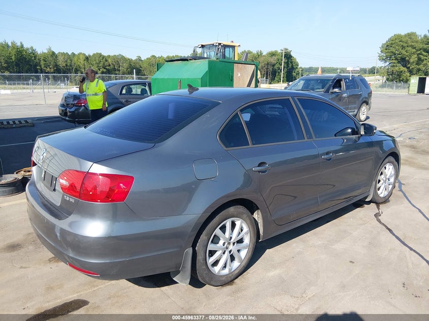 2012 VOLKSWAGEN JETTA auction photo 4
