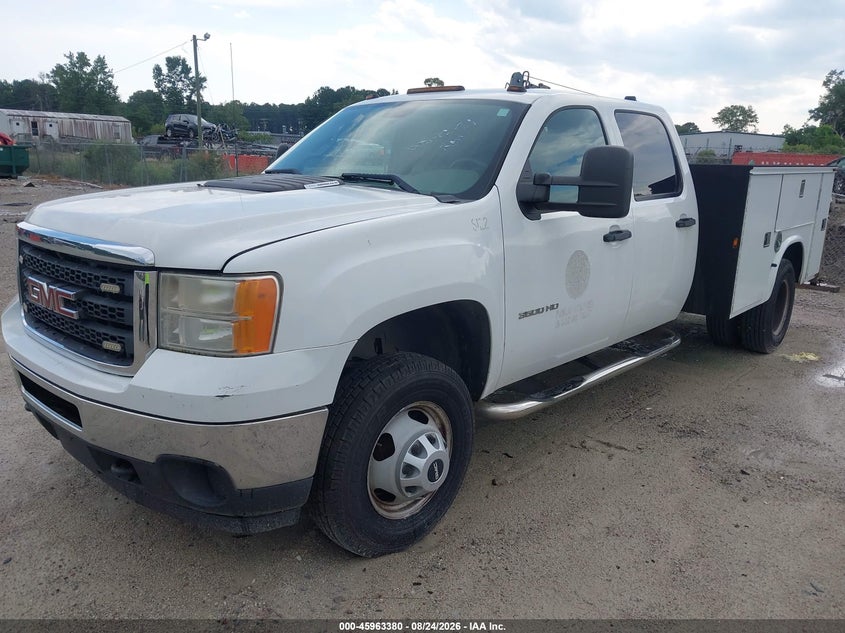 2012 GMC SIERRA 3500HD auction photo 2