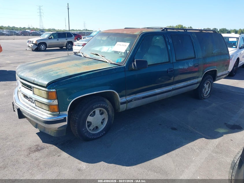 1997 Chevrolet Express, Normal Wear & Tear, IAAI, VIN 1GNEC16R0VJ430838 — photo 2