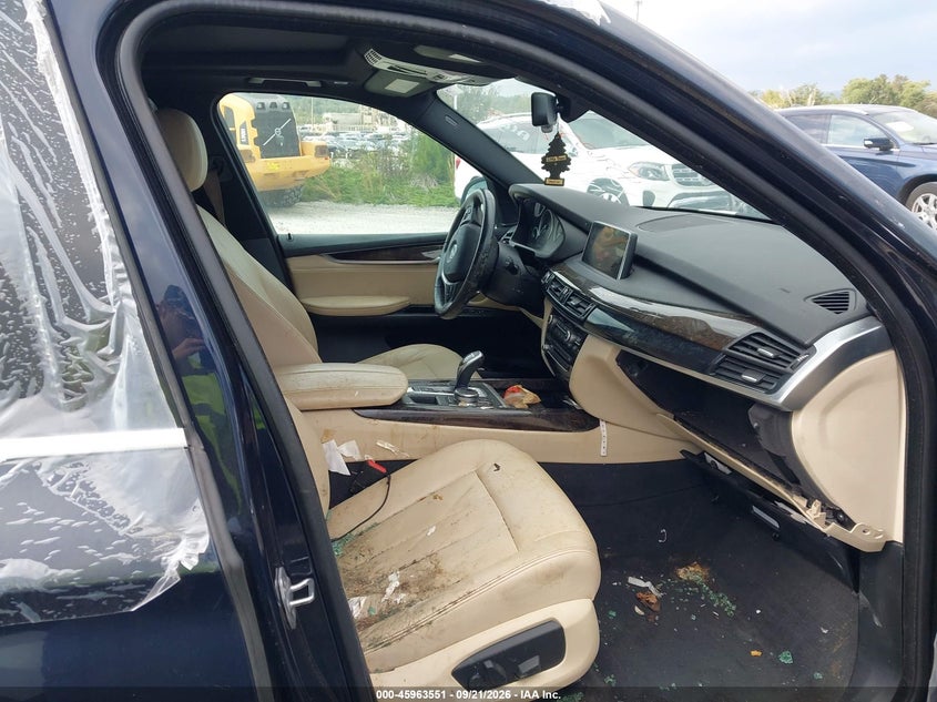 BMW X5 2018 VIN 5UXKR0C52J0X98135
