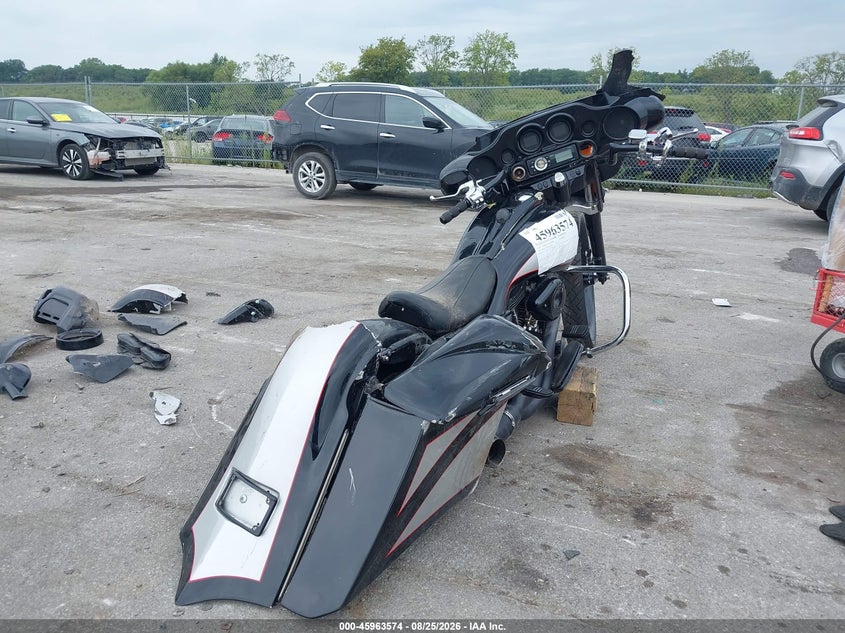 HARLEY-DAVIDSON FLHTCUI 1999