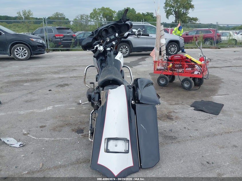 HARLEY-DAVIDSON FLHTCUI 1999
