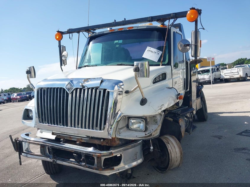 2006 INTERNATIONAL 7000 auction photo 2