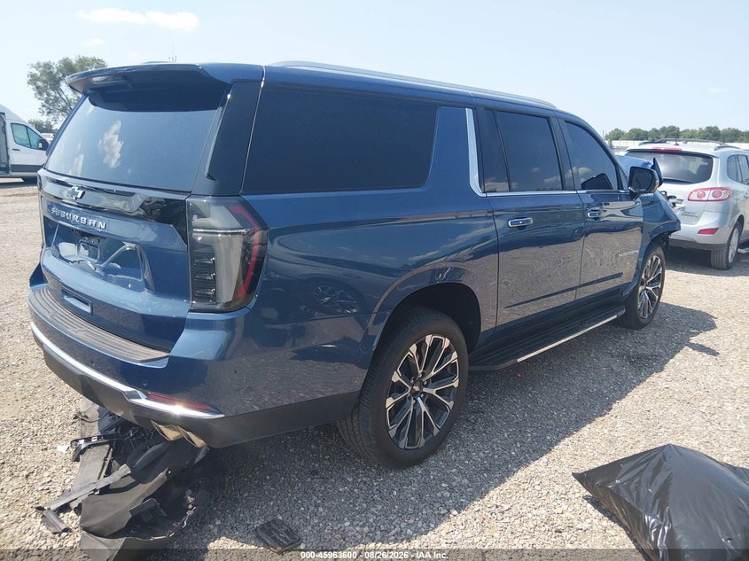 CHEVROLET SUBURBAN - zdjęcie 4