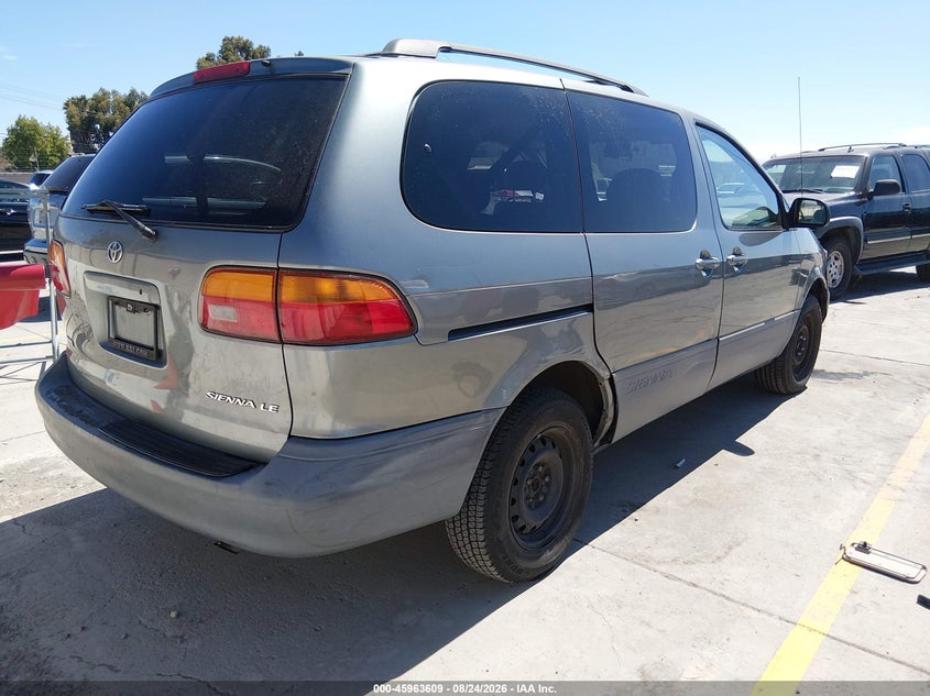 1998 TOYOTA SIENNA auction photo 4