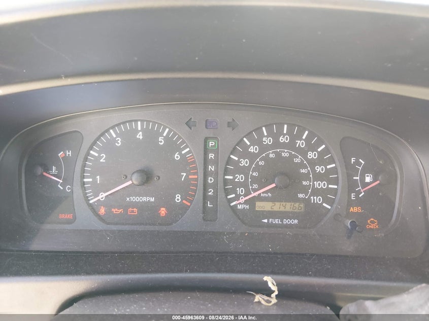 1998 TOYOTA SIENNA auction photo 7