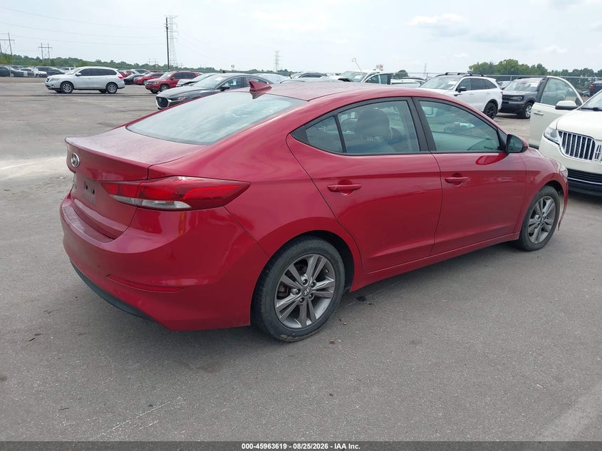 2018 HYUNDAI ELANTRA auction photo 4