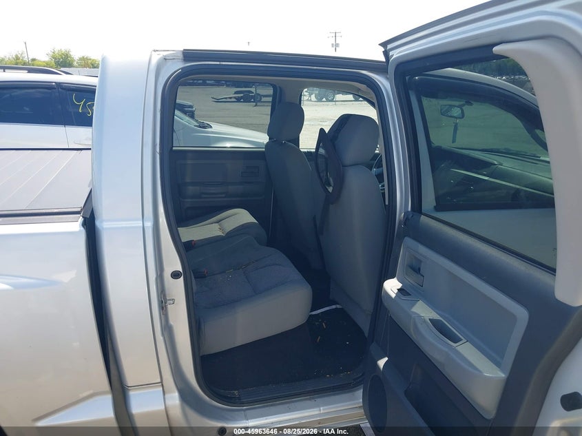 2008 DODGE DAKOTA SLT · Фото 8