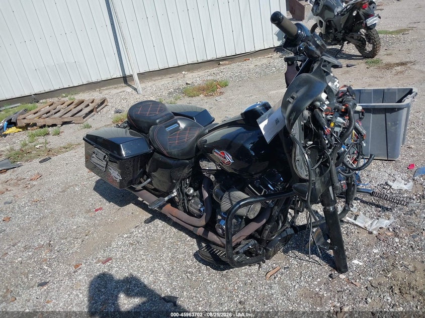 2010 Harley-Davidson FLHX