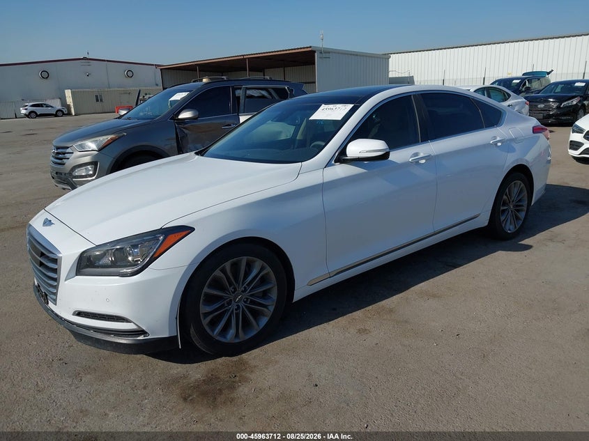 2015 Hyundai Genesis, Right Side, IAAI, VIN KMHGN4JEXFU047003 — photo 2