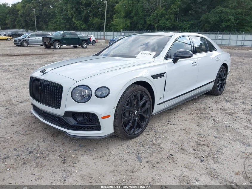 2023 Bentley Flying Spur, Right Side, IAAI, VIN SCBBG6ZG9PC009105 — photo 2