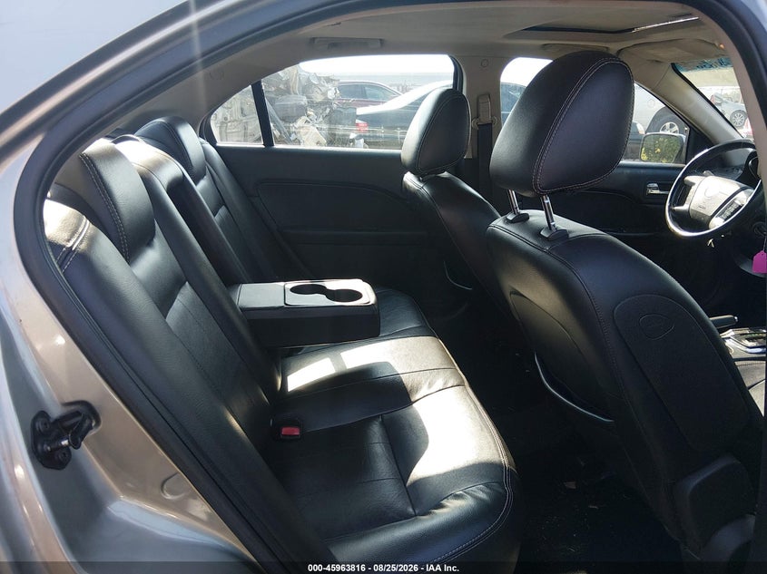 2009 MERCURY MILAN auction photo 8