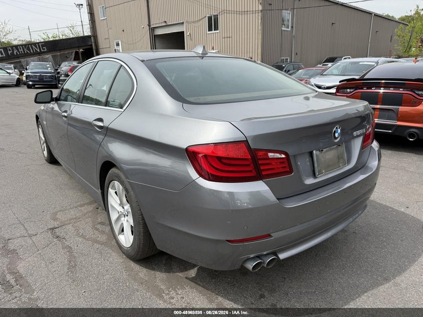 2011 BMW 528I auction photo 3