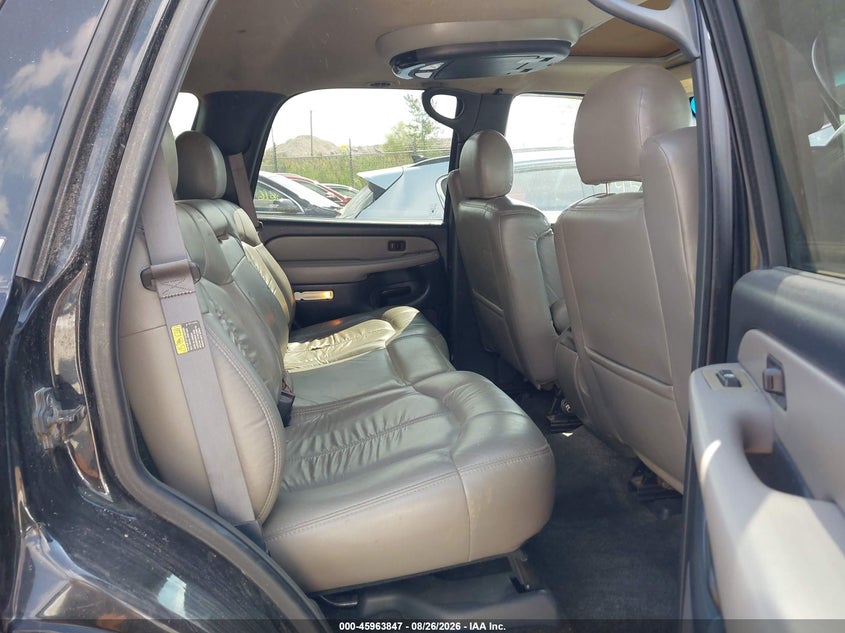 2002 CHEVROLET TAHOE auction photo 8