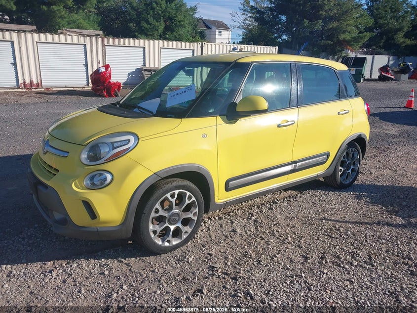 2014 FIAT 500L auction photo 2