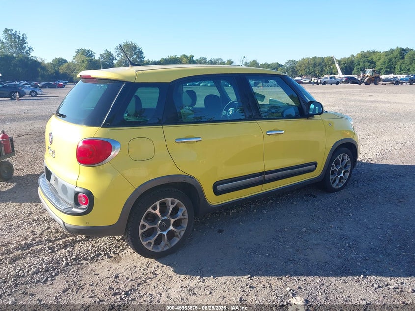 2014 FIAT 500L auction photo 4