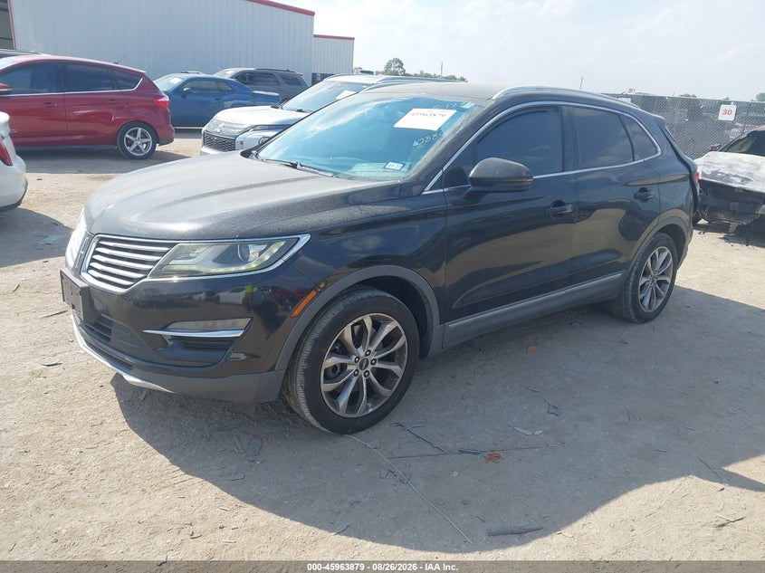 2016 Lincoln MKC, Right Side, IAAI, VIN 5LMCJ2C98GUJ30880 — photo 2