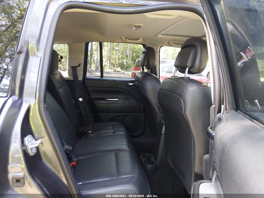 2015 JEEP COMPASS auction photo 8