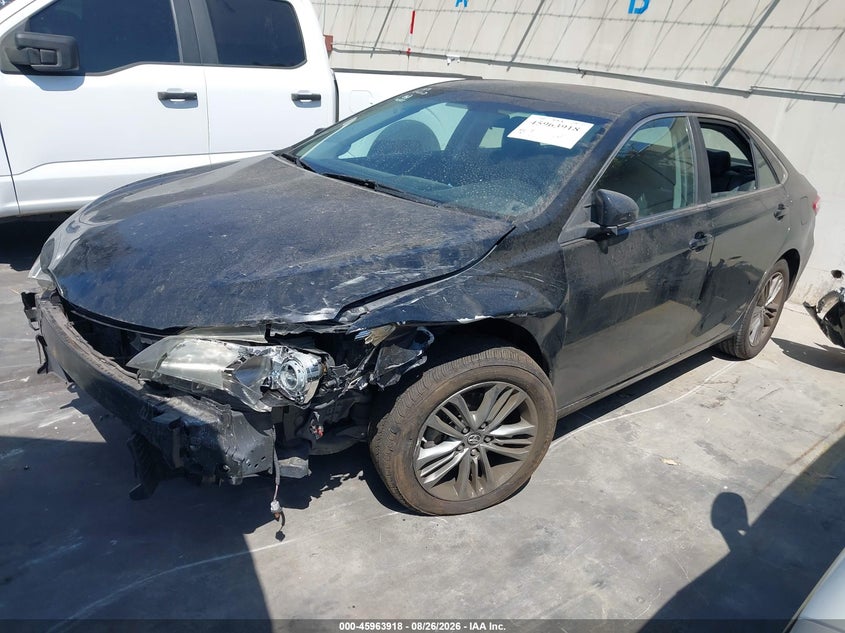 2017 Toyota Camry, Right Front, IAAI, VIN 4T1BF1FK4HU305104 — photo 2