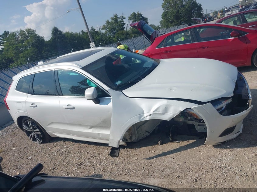 VOLVO XC60 - zdjęcie 14