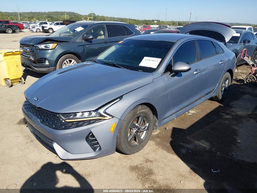 2021 Kia K5 Lxs, Rear, IAAI, VIN 5XXG14J21MG047240 — photo 2
