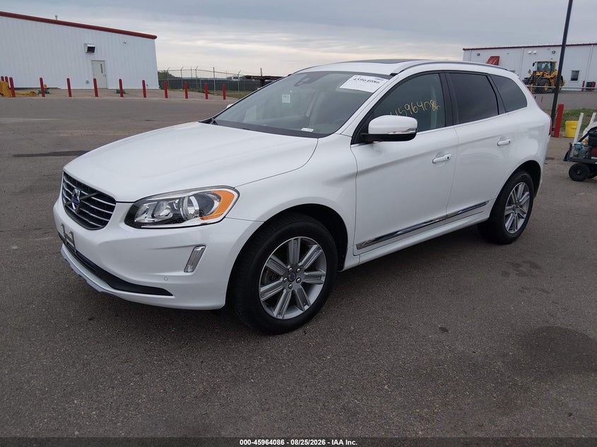 2016 Volvo XC60, Удар ззаду, IAAI, VIN YV449MRK3G2893814 — фото 2