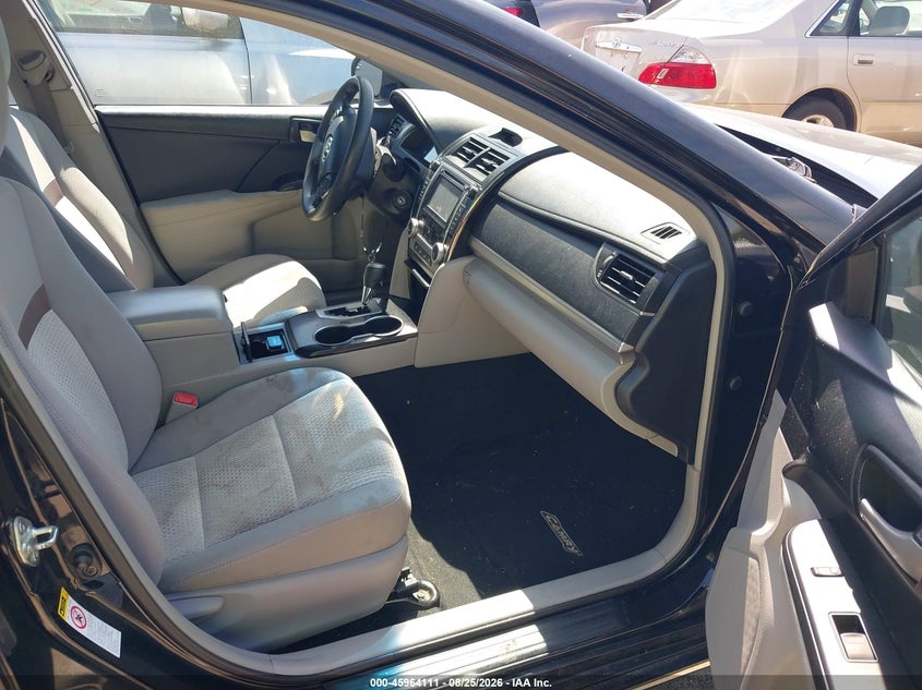 2013 TOYOTA CAMRY auction photo 5