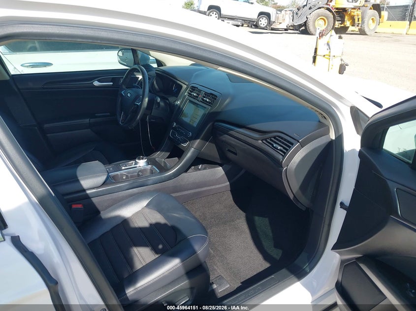 2018 FORD FUSION HYBRID auction photo 5