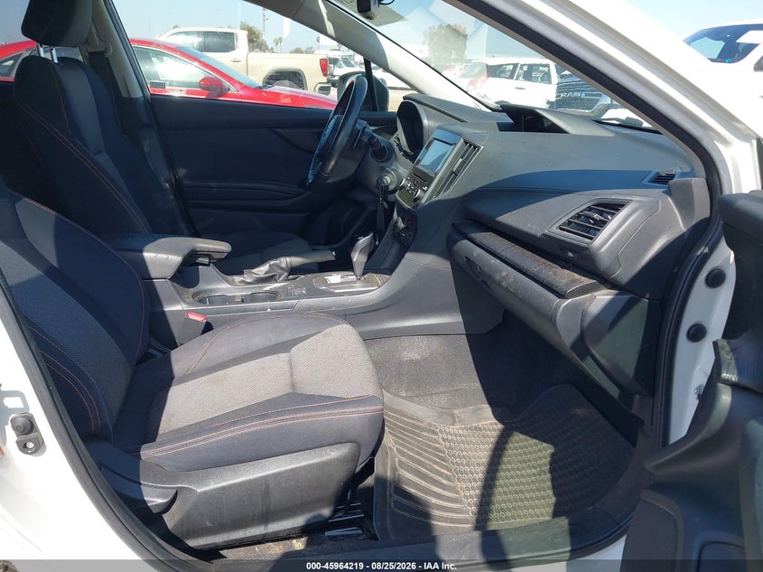 2019 SUBARU CROSSTREK auction photo 5