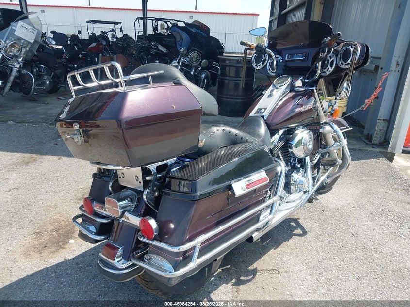 HARLEY-DAVIDSON FLHRI 2005