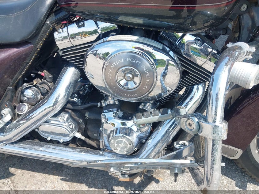 HARLEY-DAVIDSON FLHRI 2005