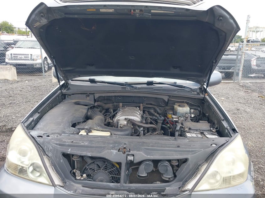 2004 LEXUS GX SPORT UTILITY VEHICLE 4.7L V-8 DOHC, PREMIUM , 235HP