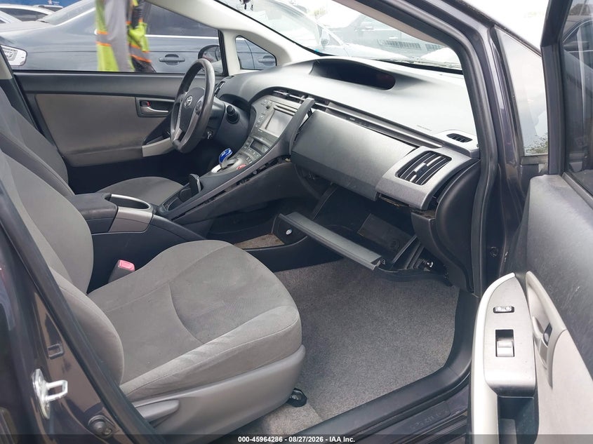 2012 TOYOTA PRIUS HATCHBACK 1.8L I-4 DOHC, VVT, 98HP