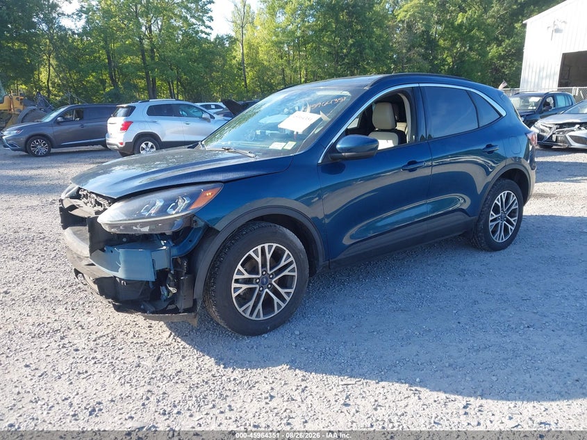 2020 FORD ESCAPE auction photo 2