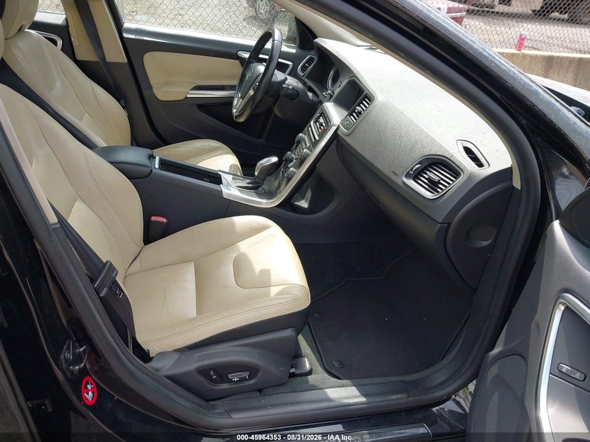 2013 VOLVO S60 auction photo 5