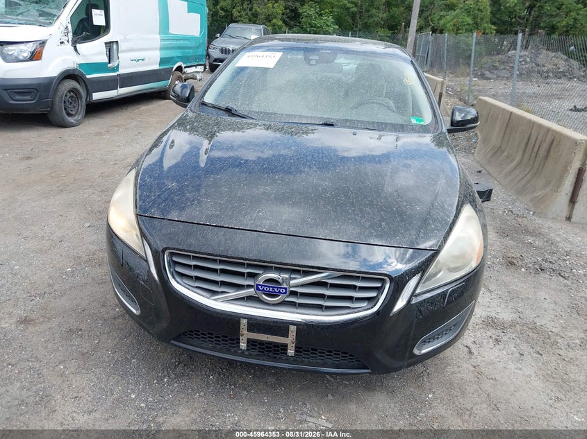 2013 VOLVO S60 auction photo 6