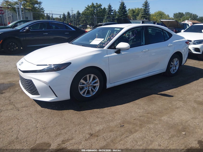 2026 Toyota Camry, Right Side, IAAI, VIN 4T1DAACK0TU699639 — photo 2