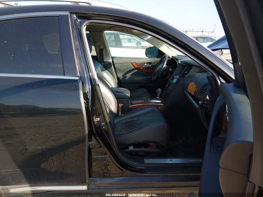 2010 INFINITI FX35 auction photo 5