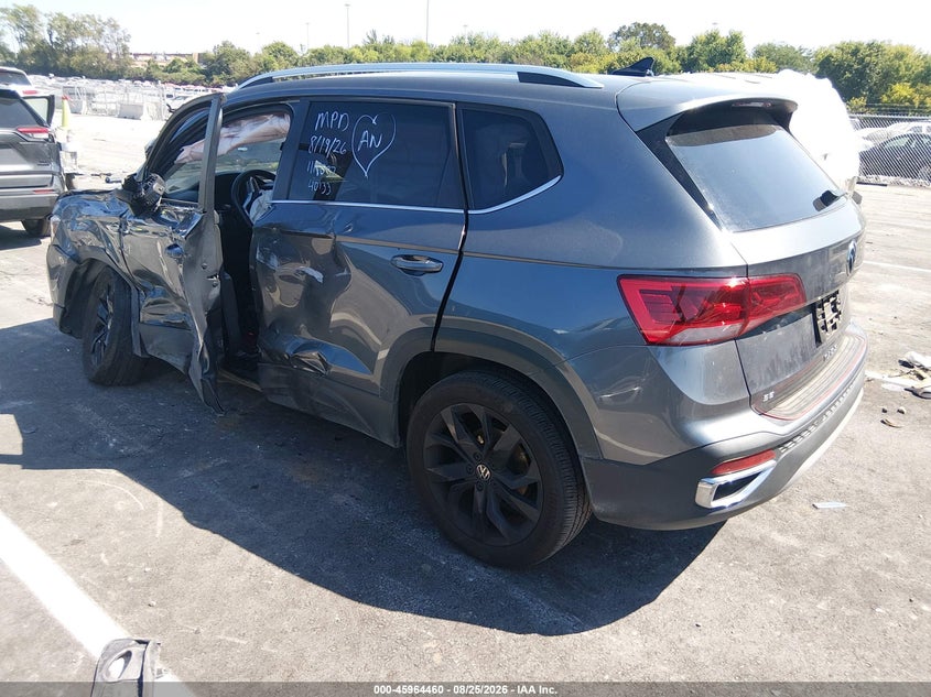 2022 VOLKSWAGEN TAOS auction photo 3