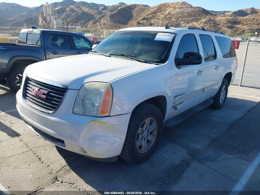 2013 GMC Yukon, Left Front, IAAI, VIN 1GKS1KE01DR111110 — photo 2