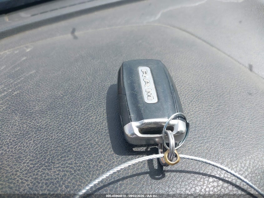 RAM 2500 2019 VIN 3C6UR5CL6KG616348