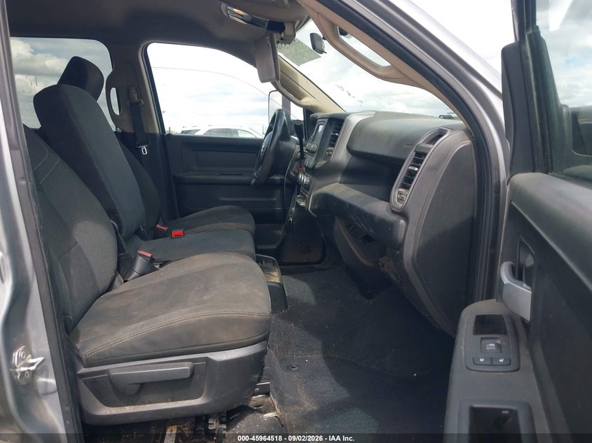 RAM 2500 2019 VIN 3C6UR5CL6KG616348