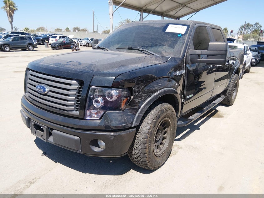 2011 Ford F-150, Левый перёд, IAAI, VIN 1FTFW1CT0BKD41233 — фото 2