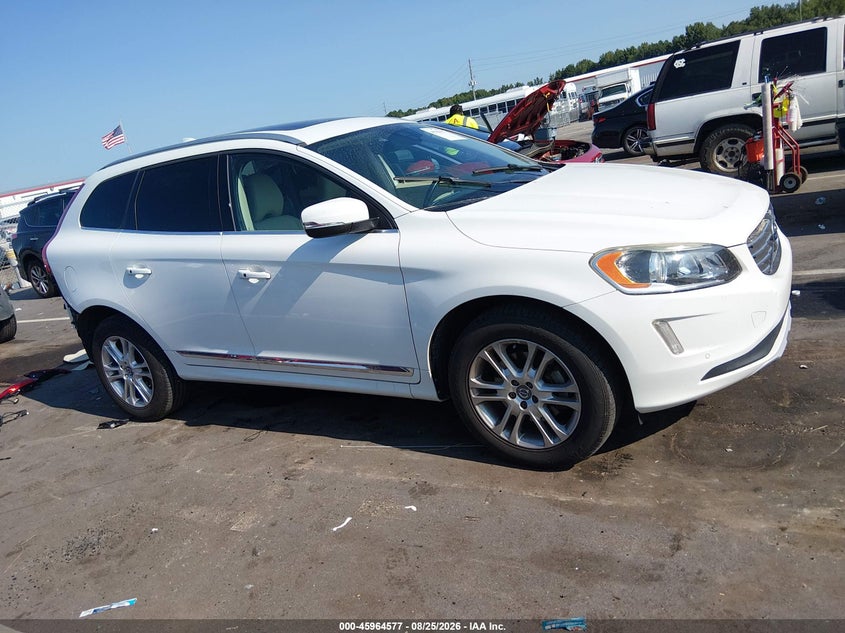 VOLVO XC60 - zdjęcie 14